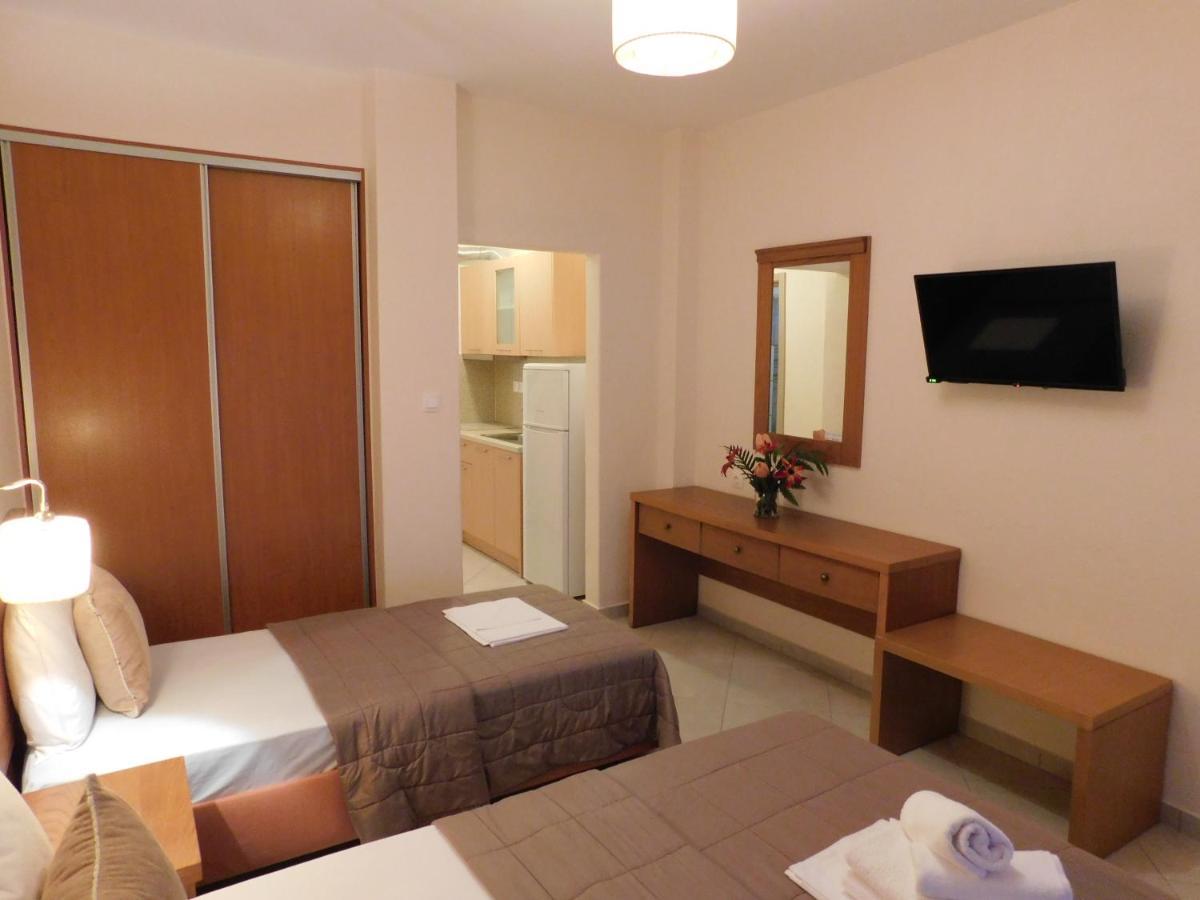 Hotel Anna House 1 Sarti Exterior foto
